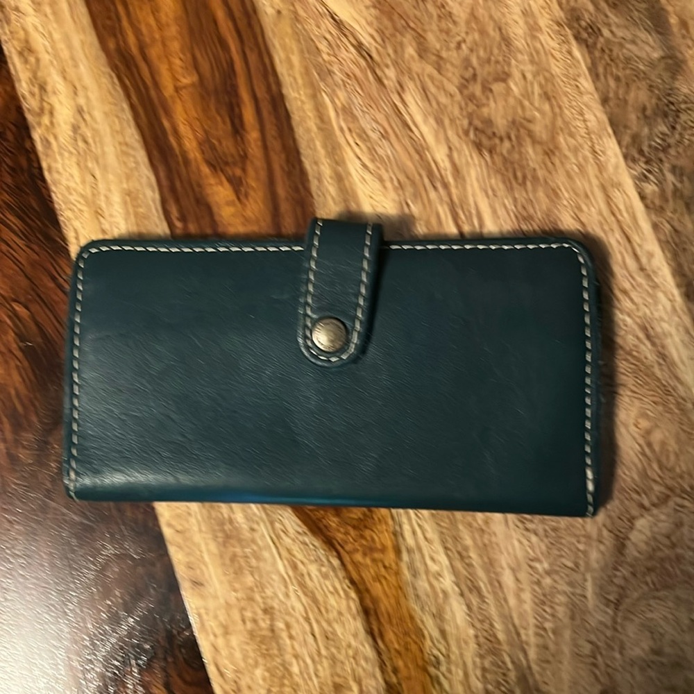 Portland leather peacock leather bifold wallet